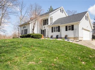 1004 Fairway Dr, Effingham, IL 62401