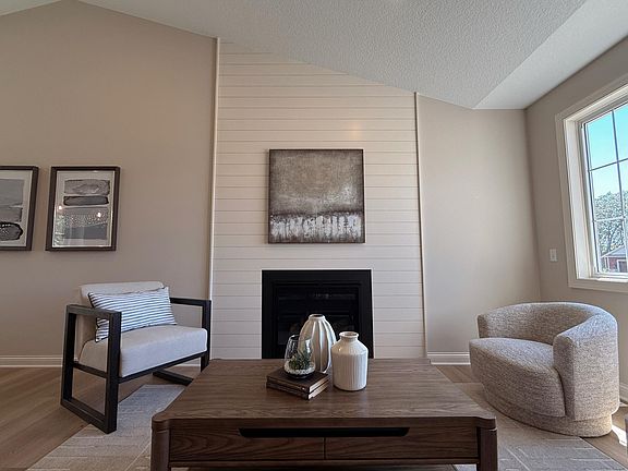 4th image of 6062 Fuller Cir