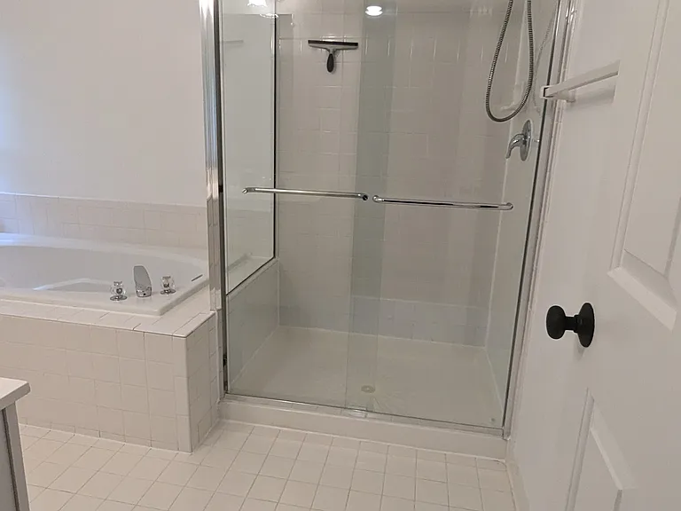 6703 Royal Thomas Way — Photo 17