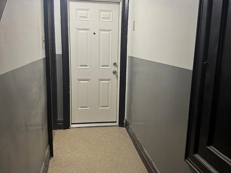 205 Duncan Ave — Photo 2