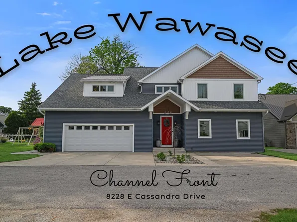 8228 E Cassandra Dr, Syracuse, IN 46567