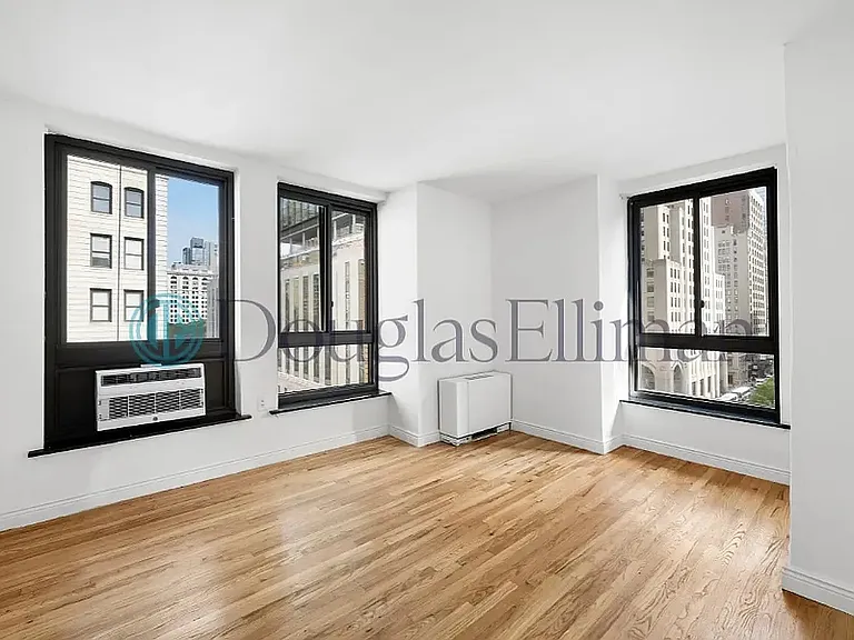 295 Park Ave S #7H — Photo 1