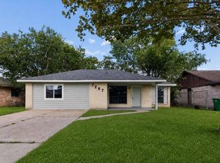 7207 Pinehook Ln, Houston, TX 77016