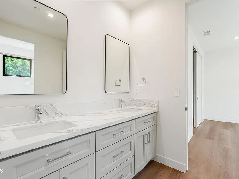 2821 Los Robles Rd — Photo 30