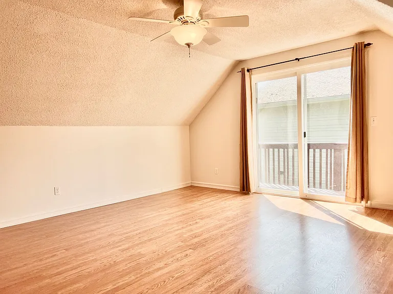 1725 Union Ave SE — Photo 45