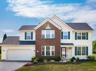 2007 Parklawn Dr, Lewis Center, OH