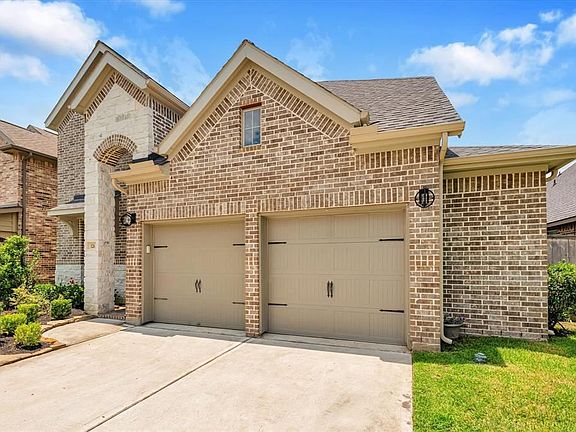 2nd image of 126 Capriccio Ln
