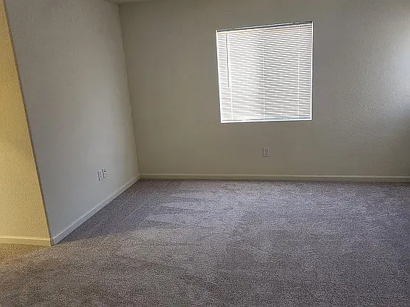 8829 Finnsech Dr — Photo 15
