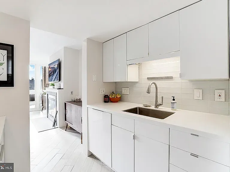 Kitchen area