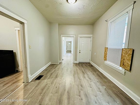 5th image of 409 N 20th St