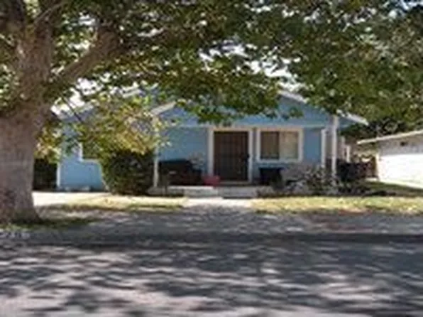 275 W Madison St, Coalinga, CA 93210