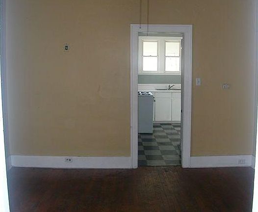 2nd image of 46 Fuller Ave SE