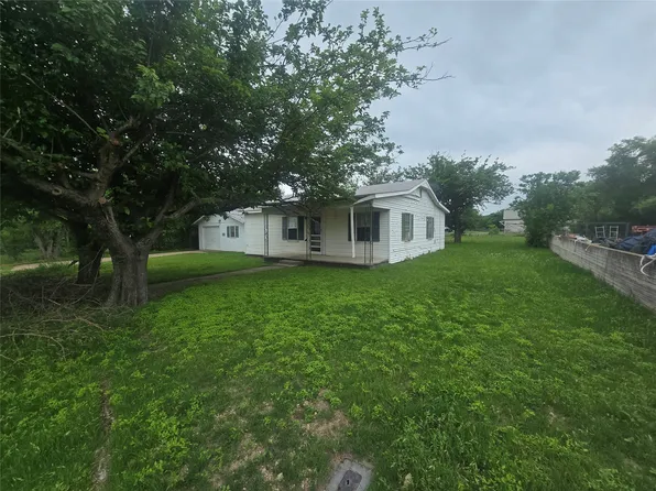 815 Prescott St, Dublin, TX 76446