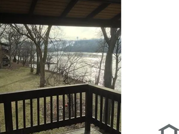 5501 E Lake Dr APT C, Lisle, IL 60532