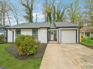 6035 Creekford Dr, Lithonia, GA