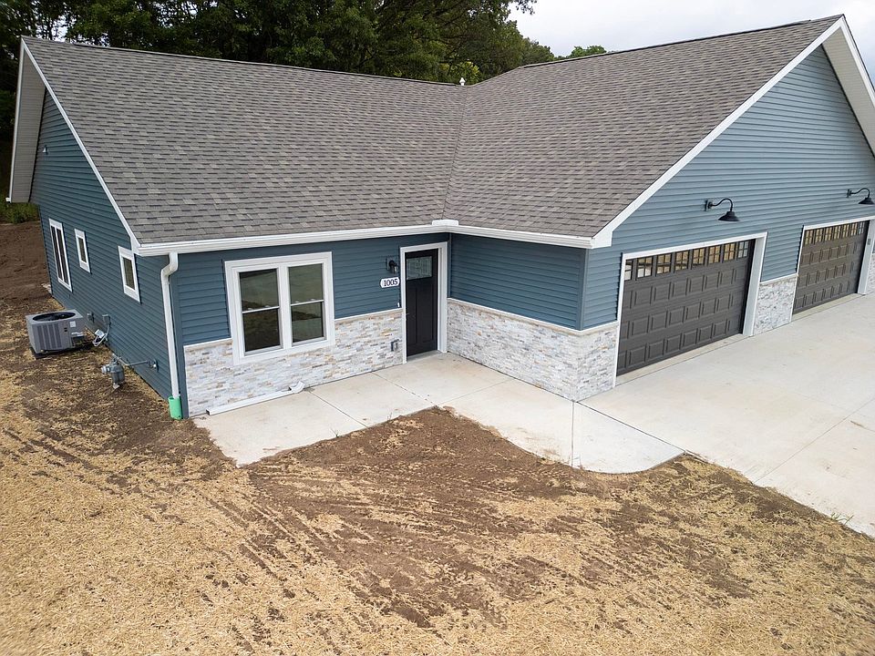 1st image of 1005 Rusalka Cir