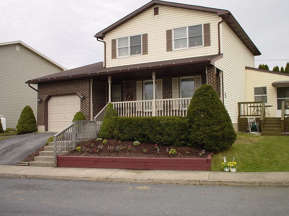 1st image of 4 Keglovits Ln