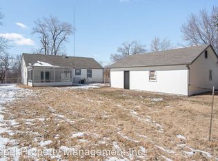 2901 Stark Ave, Kansas City, MO 64129