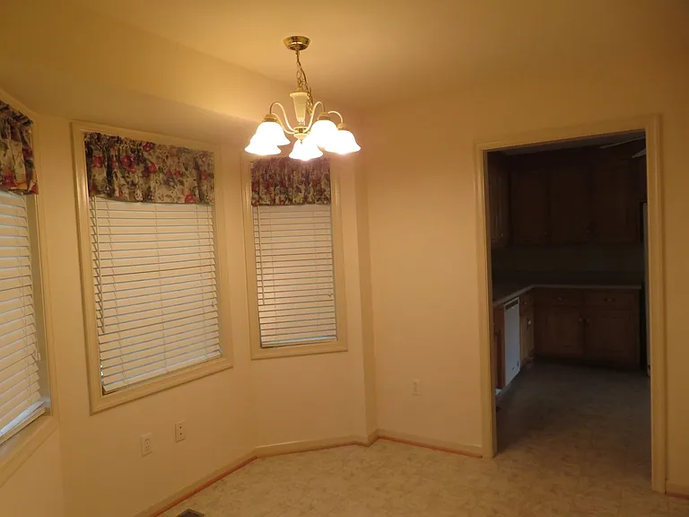 112 Shade Tree Ct — Photo 25