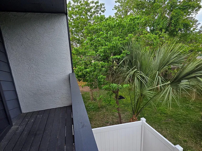 7125 N Lagoon Dr #P — Photo 22