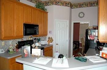 4th image of 10407 Carlson Cir