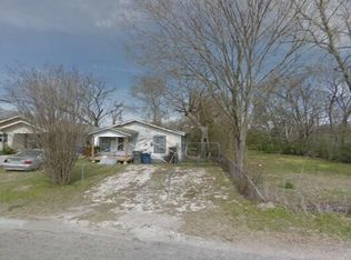 807 E Groesbeck Ave, Lufkin, TX 75901