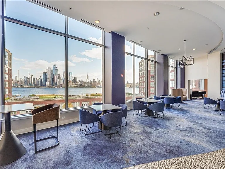 1125 Maxwell Ln #Penthouse 1221 — Photo 31