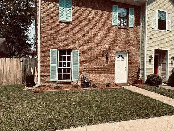2nd image of 217A Brendalwood Blvd