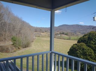 264A Morgan Branch Rd, Leicester, NC 28748