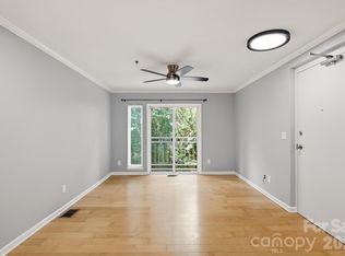 3921 Picasso Ct, Charlotte, NC 28205