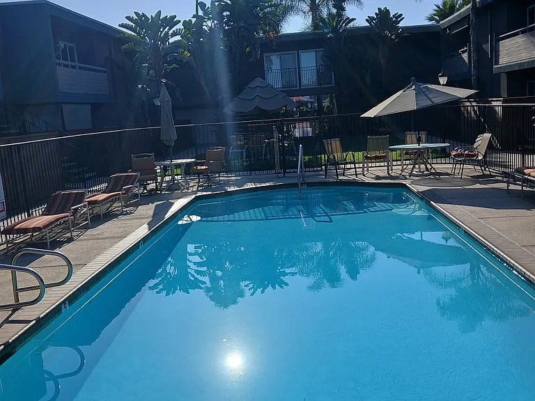 Serra Grove Apartments — Photo 16
