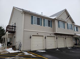 625 Fox Ridge Dr, Fox Lake, IL 60020