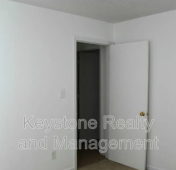 1375 Thompsonville Ln #2A — Photo 12