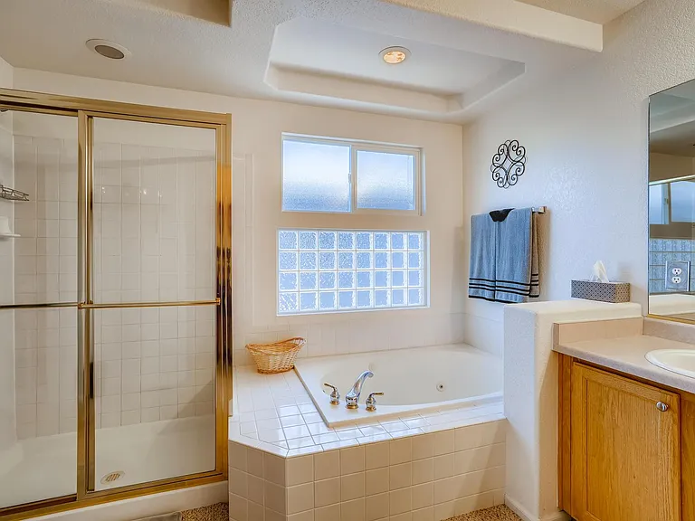 10266 Jill Ave — Photo 11