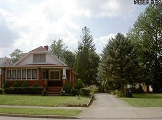 2810 Short St, Akron, OH 44314