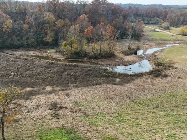 4 Brian Harris Dr, Nashville, AR 71852