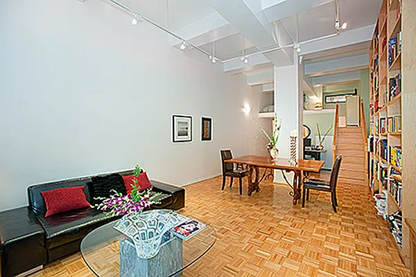 Sold by Levan Real Estate | media 6
