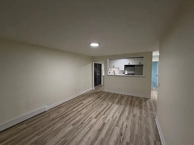 521 Wimbleton Dr #2A — Photo 8