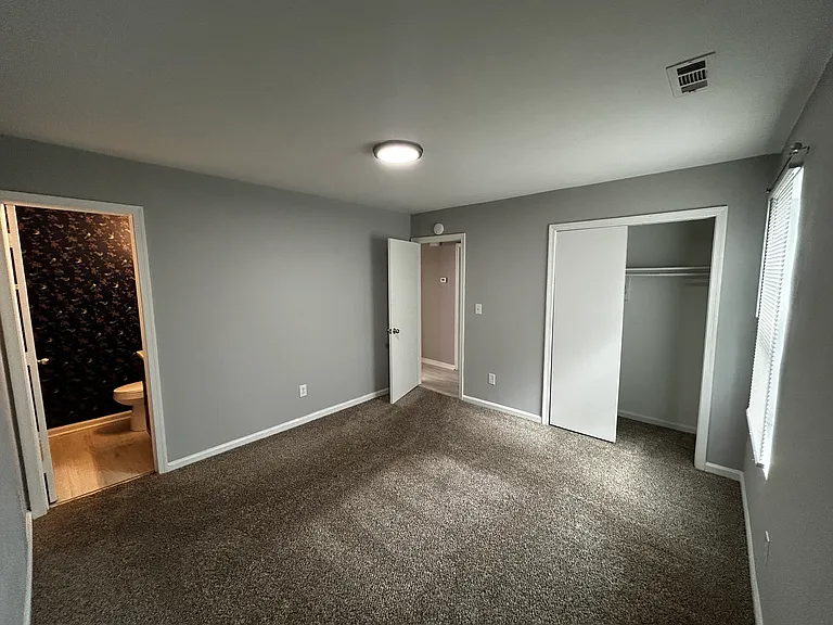 6064 Camellia Dr #B — Photo 6