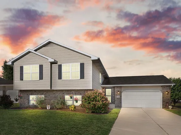 3036 Mallory St, Portage, IN 46368