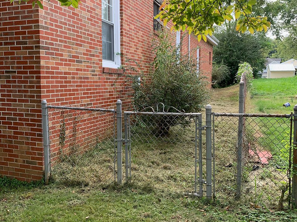 1st image of 240 McDowell St