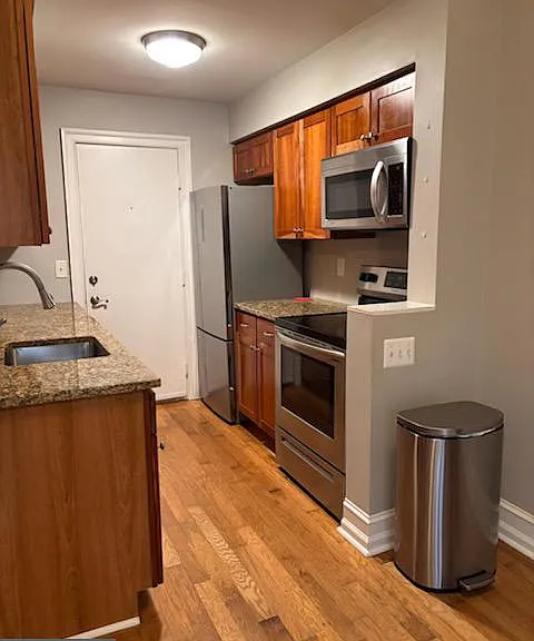 2501 Christian St #106 — Photo 2