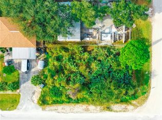 1145 8th St SW, Vero Beach, FL 32962