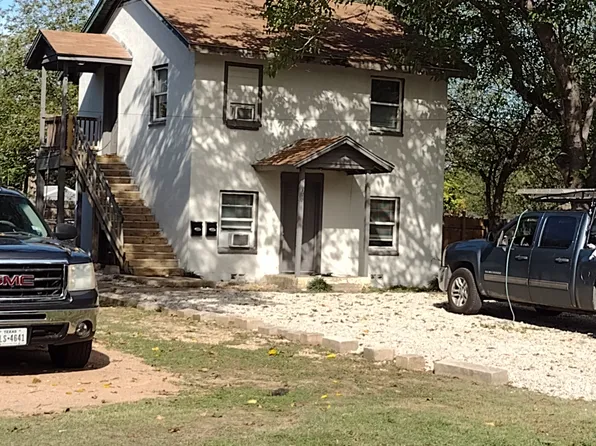3905 Menn St, Haltom City, TX 76117