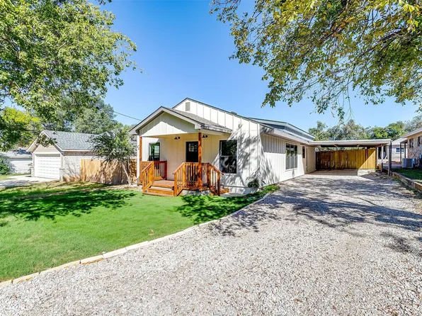 215 E 7th St, Weatherford, TX 76086
