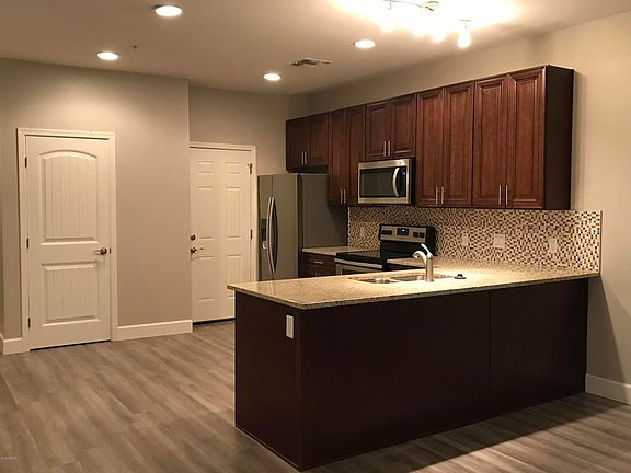 4th image of 1406 W Main St #107
