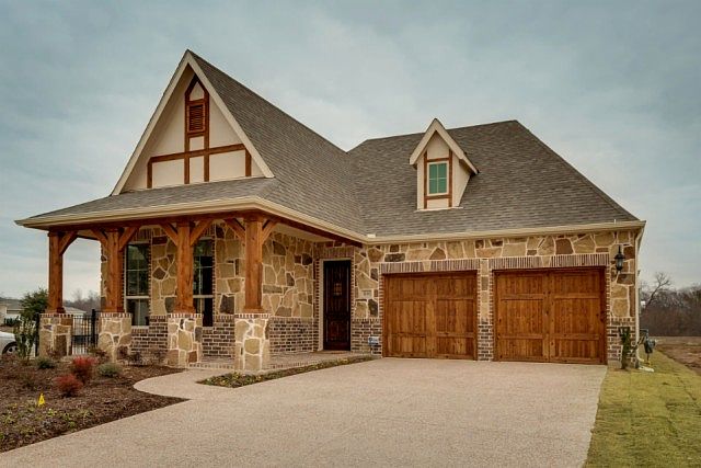 1st image of 1204 Chapel Hill Ct