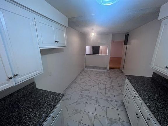 2nd image of 816 W Colorado Blvd APT 18