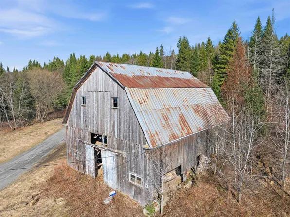 1660 Halls Stream Road #3, Pittsburg, NH 03592