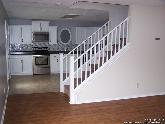 5th image of 6516 Beech Trail Dr